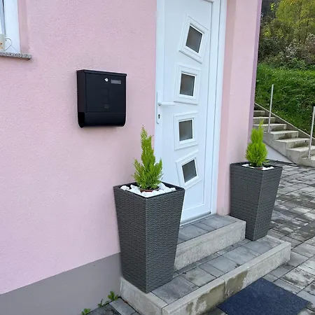 Apartman Romeo & Julija, Near Terme Olimia, Free Parking Podčetrtek
