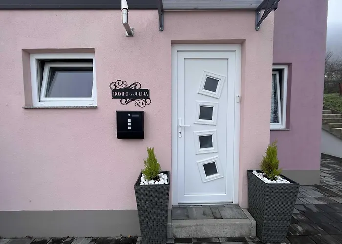 Romeo & Julija, Near Terme Olimia, Free Parking Apartment *