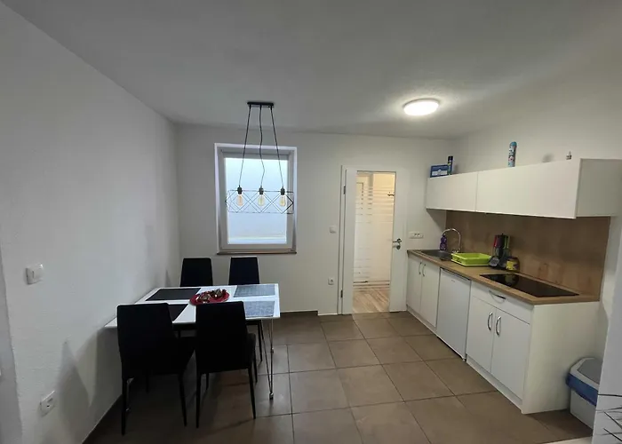 Romeo & Julija, Near Terme Olimia, Free Parking *