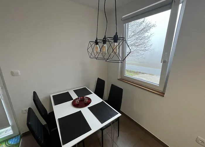 Apartment Romeo & Julija, Near Terme Olimia, Free Parking Podcetrtek