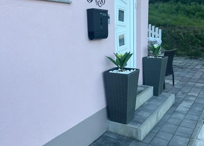 Apartment Romeo & Julija, Near Terme Olimia, Free Parking